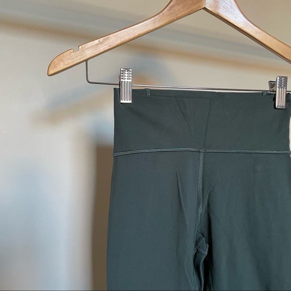 Lululemon Limited Edition Green Tight - Picture 1 of 5